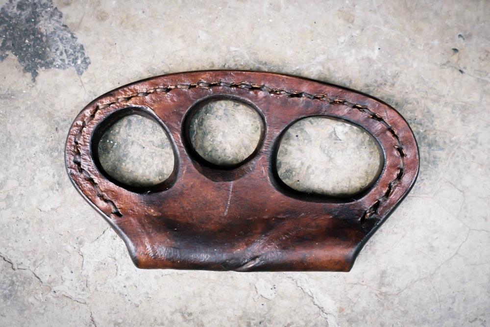 The Johnny: Leather Knuckle Duster