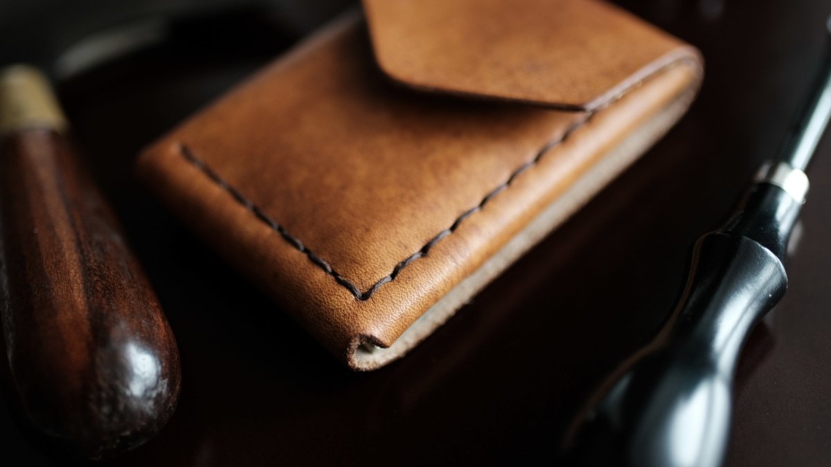 The Ned: Left Handed Wallet - JJ Leathersmith -